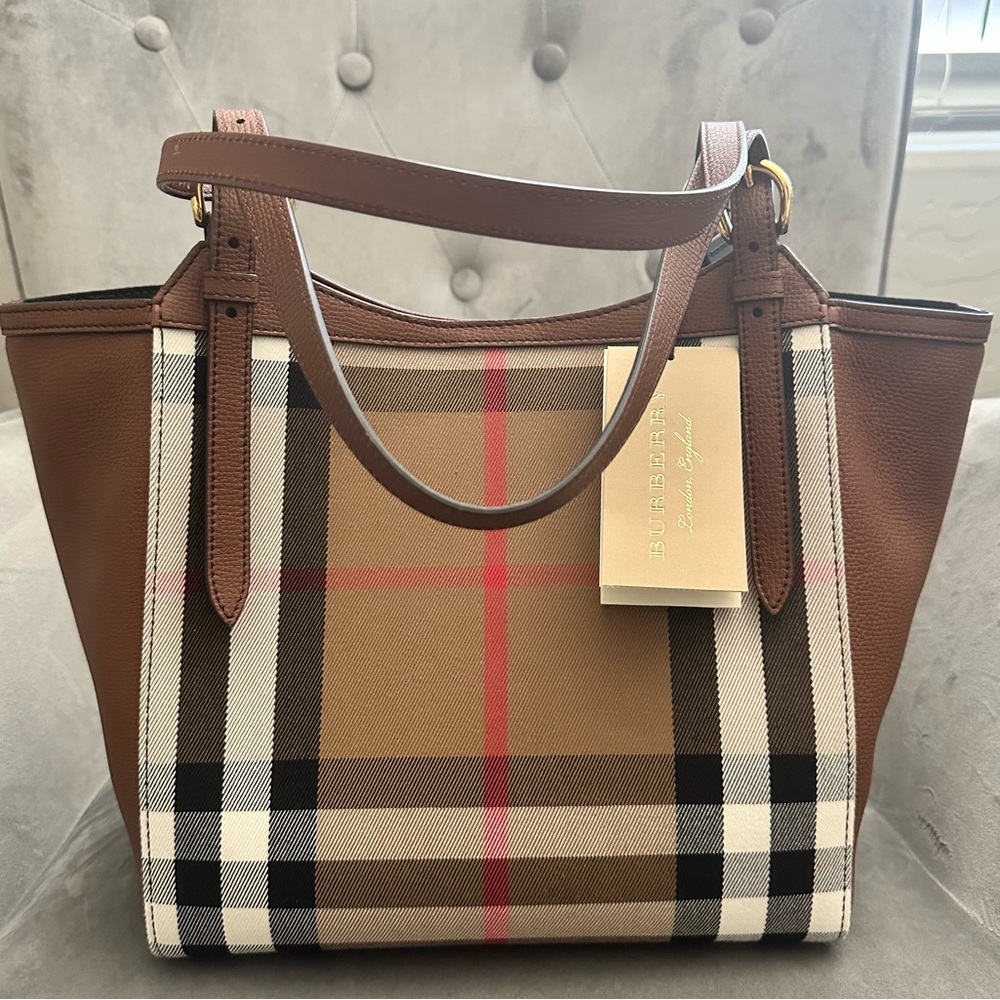 Burberry Canterbury Leather Tote